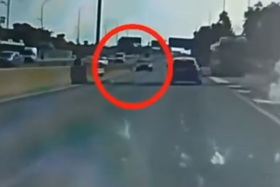 Un bărbat de 81 de ani a condus pe contrasens de patru ori în aceeași zi