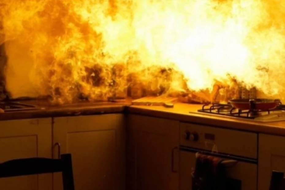 explozie cuptor cu microunde Spania