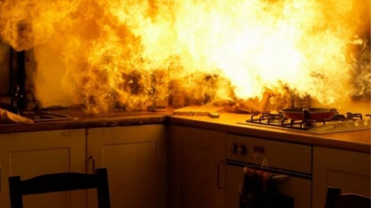 explozie cuptor cu microunde Spania