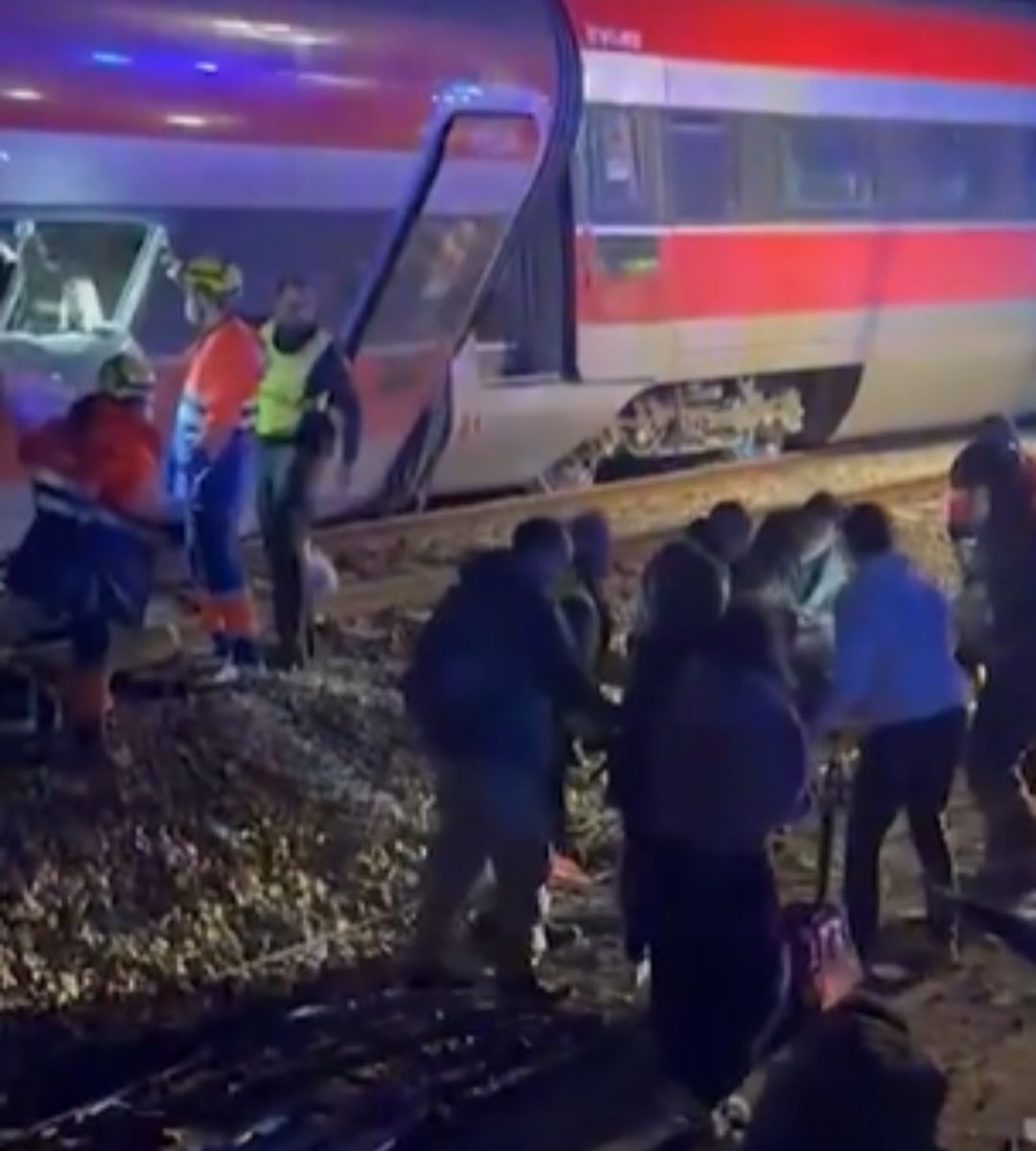 deraierea celor două trenuri de mare viteză în Adamuz