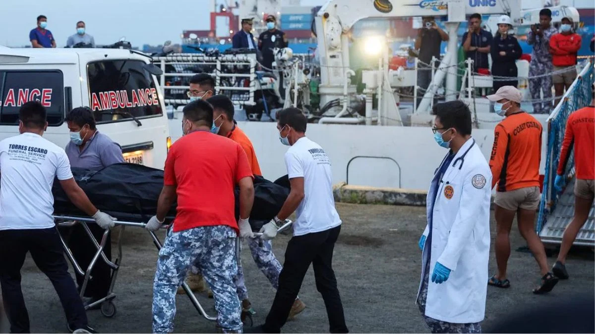 Feribot scufundat cu sute de pasageri