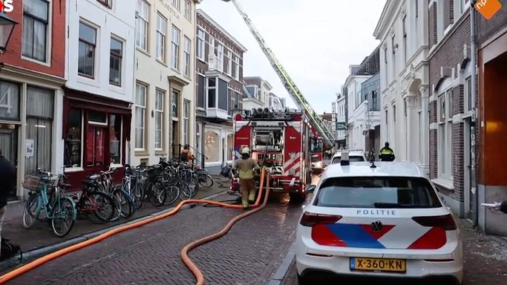 Pompieri intervin în urma exploziilor din Utrecht