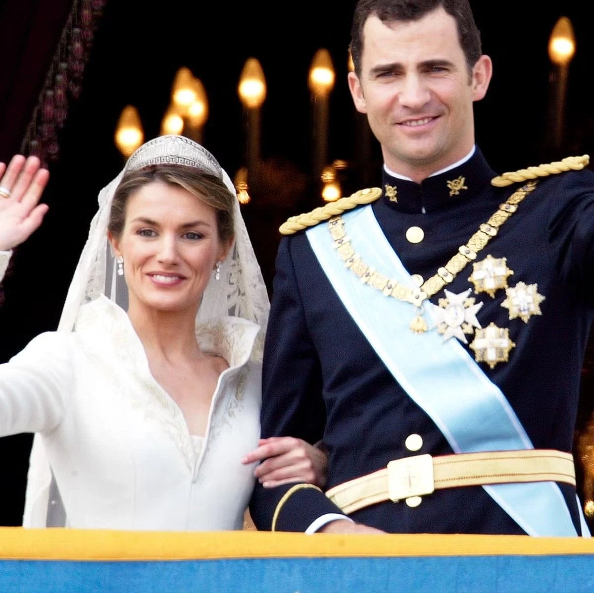 Regele Felipe al VI-lea și regina Letizia la un eveniment oficial
