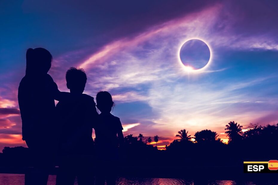 Eclipsa totală de Soare din 12 august